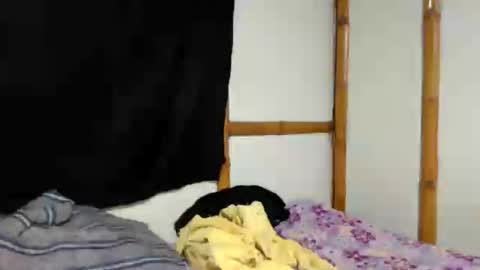 Snapshot of miahells chatting on 07.26.26 Mia Sam online show from 07.26.26