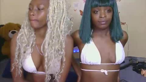 miahgorgeousy online show from 03.21.26