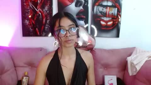 Snapshot of miahotcs chatting on 12.20.25 miahotcs online show from 12.20.25