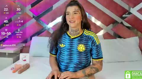 Mia online show from 06.23.26