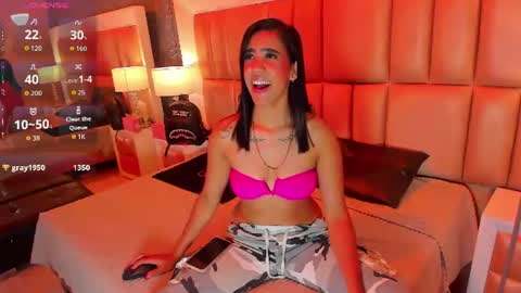 Mia online show from 07.24.26