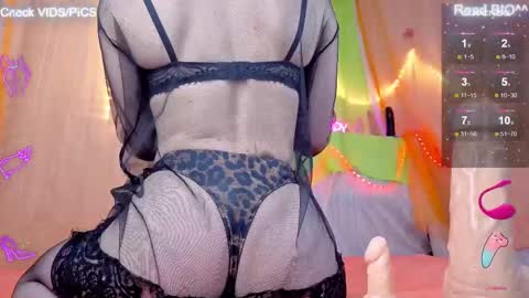 Mia online show from 02.27.25