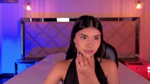 Call me Mia  online show from 07.11.26