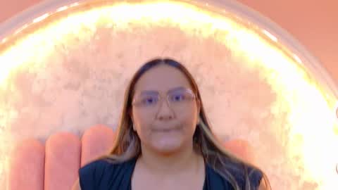 Mia online show from 02.21.26