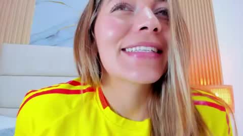 Snapshot of miamalkovaa_ chatting on 06.17.26 Mia Malkova online show from 06.17.26