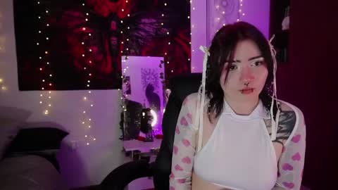 Lili online show from 04.21.26