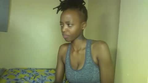 Snapshot of miami_muffin chatting on 02.18.26 Muffin online show from 02.18.26