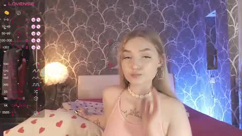 Mia online show from 06.22.26