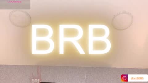 Mia  online show from 01.27.25