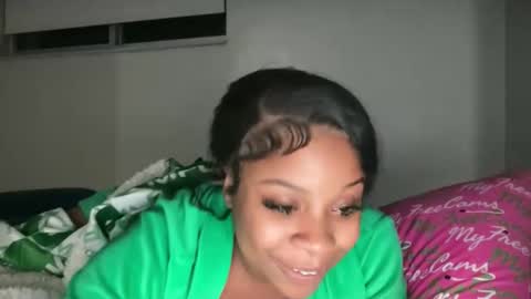 Snapshot of miamiworld chatting on 02.25.26 MiamiWorld online show from 02.25.26