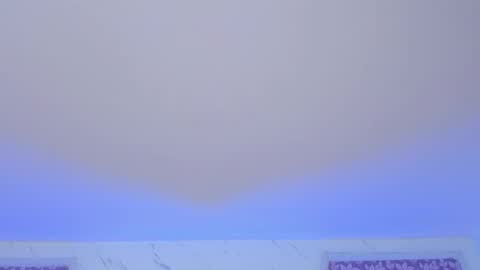 Mia   -5 7001400 Follow  online show from 02.02.26