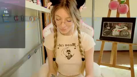 MiaMoon online show from 06.19.26
