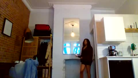 MiaMuffn online show from 09.19.25