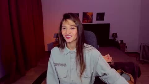 Mia online show from 01.11.25