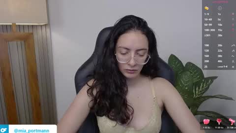 MIAPORTMANN online show from 02.11.26