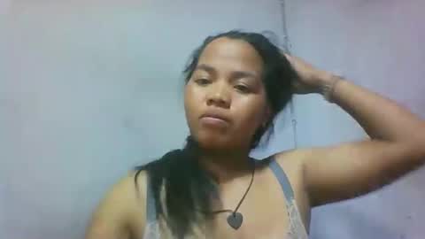 Snapshot of miarii chatting on 05.31.26 miarii online show from 05.31.26