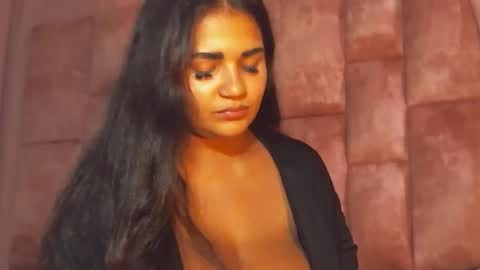 Snapshot of miasandoval_22 chatting on 10.19.25 miasaandovaal 22 online show from 10.19.25