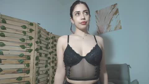 Snapshot of miasilva1 chatting on 06.03.26 miasilva1 online show from 06.03.26