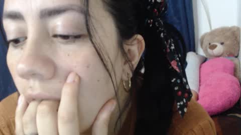 Snapshot of miaslim chatting on 10.19.25 Alejandra Marin get alejandras whatsapp for life for 200 tkns online show from 10.19.25