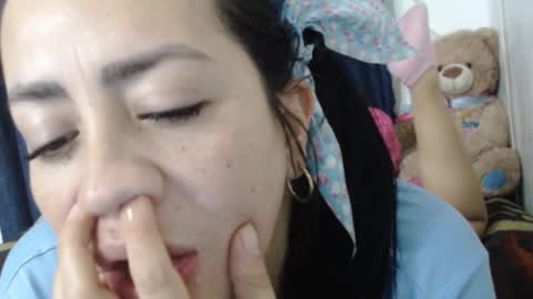 Snapshot of miaslim chatting on 10.22.25 Alejandra Marin get alejandras whatsapp for life for 200 tkns online show from 10.22.25