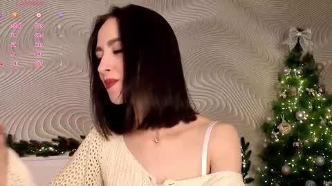 Snapshot of miasweetashoney chatting on 01.07.26 Mia online show from 01.07.26