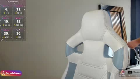 Snapshot of miatorres4 chatting on 02.12.26 miatorres4 online show from 02.12.26