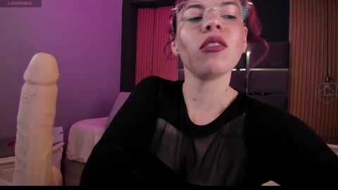 Snapshot of miatorres4 chatting on 03.10.26 miatorres4 online show from 03.10.26