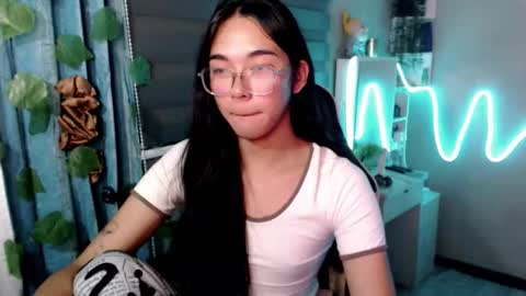 Mia online show from 02.19.26