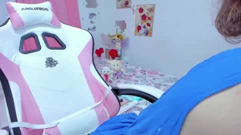 Snapshot of miavolkova_ chatting on 01.17.25 Chloe online show from 01.17.25