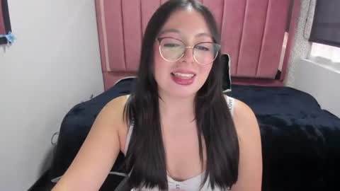 M I A W I L S online show from 06.09.26