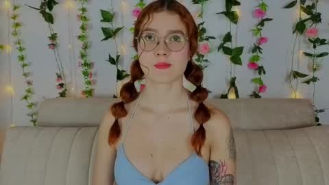 Mia Winx  online show from 09.26.25