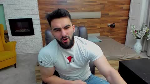 Snapshot of micahlane chatting on 01.19.26 MicahLane online show from 01.19.26