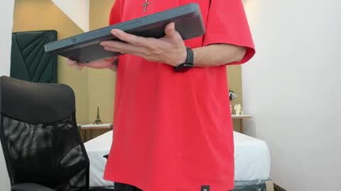 Snapshot of michaeel_blue chatting on 03.13.26 Michael online show from 03.13.26