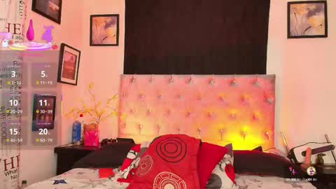 Snapshot of michael_lopez_1 chatting on 10.12.25 michael_lopez_1 online show from 10.12.25