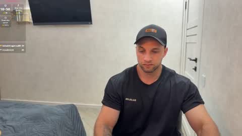 Snapshot of michaelbradley_for_u chatting on 07.25.26 michaelbradley_for_u online show from 07.25.26