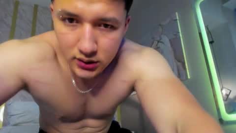 MichaelConnor  online show from 12.17.24