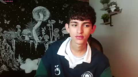 Snapshot of michaelkoiv chatting on 06.24.26 michaelkoiv online show from 06.24.26