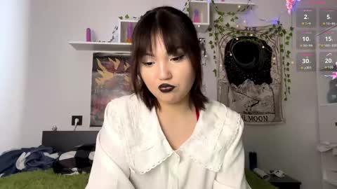 Snapshot of michelinahollenbach chatting on 02.28.26 Suki online show from 02.28.26