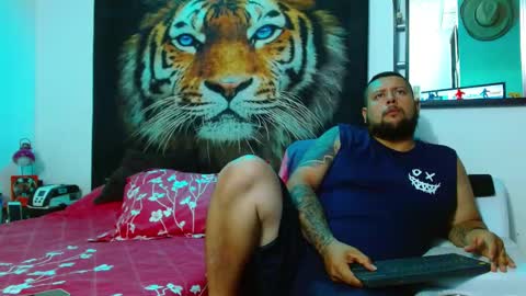 Snapshot of michell_myers chatting on 02.03.25 michell_myers online show from 02.03.25