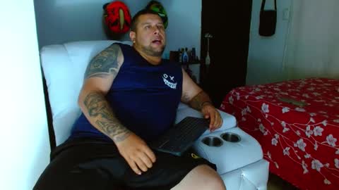 Snapshot of michell_myers chatting on 02.12.25 michell_myers online show from 02.12.25