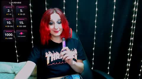 Snapshot of michelleevie chatting on 02.03.25 Agatha online show from 02.03.25