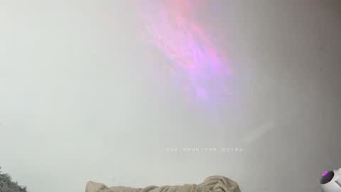 Snapshot of michellepetitte chatting on 09.26.25 michellepetitte online show from 09.26.25