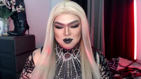 Michelle online show from 10.28.25