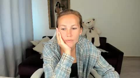 Michelle online show from 08.03.26