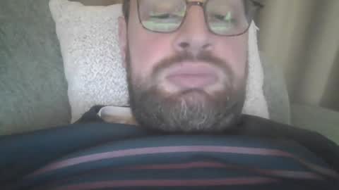 Snapshot of mickblack1992 chatting on 01.12.25 mickblack1992 online show from 01.12.25