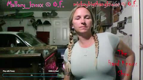 Snapshot of mickey85knoxx chatting on 11.20.25 mickey85knoxx online show from 11.20.25