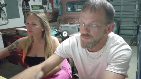 Snapshot of mickey85knoxx chatting on 02.08.26 mickey85knoxx online show from 02.08.26