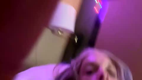 mickisofine online show from 12.10.24