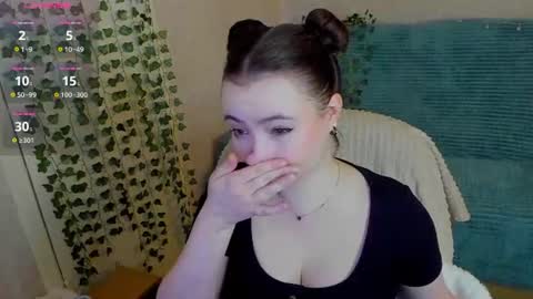 Snapshot of mickywood chatting on 06.17.26 Micky online show from 06.17.26
