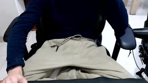 Snapshot of microfama00 chatting on 01.12.26 microfama00 online show from 01.12.26